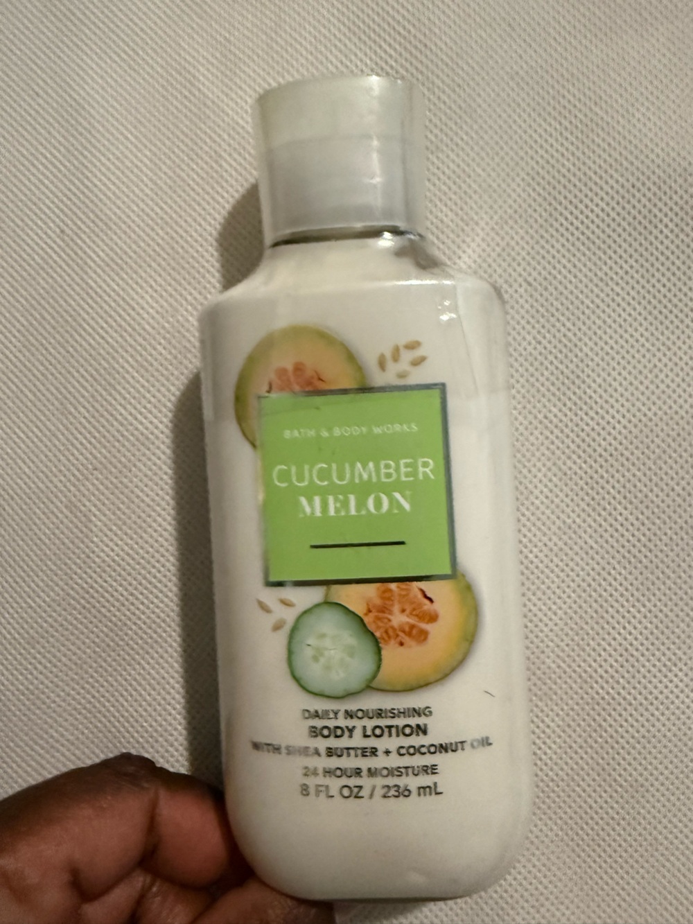 Bath & Body Works Cucumber Melon Lotion - White & Light Green